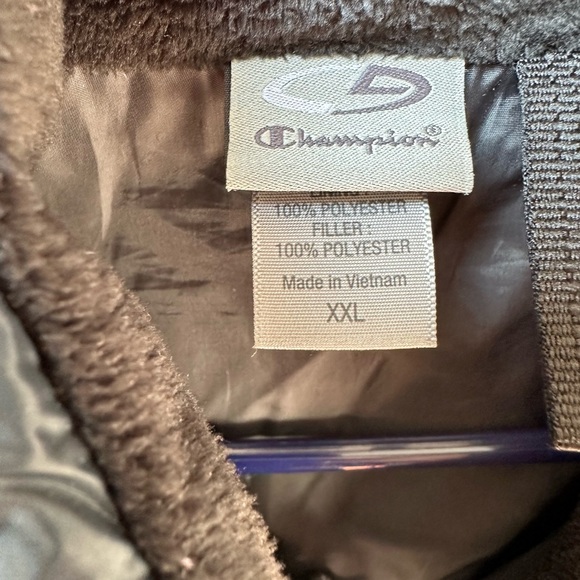 Champion vest - Picture 3 of 3